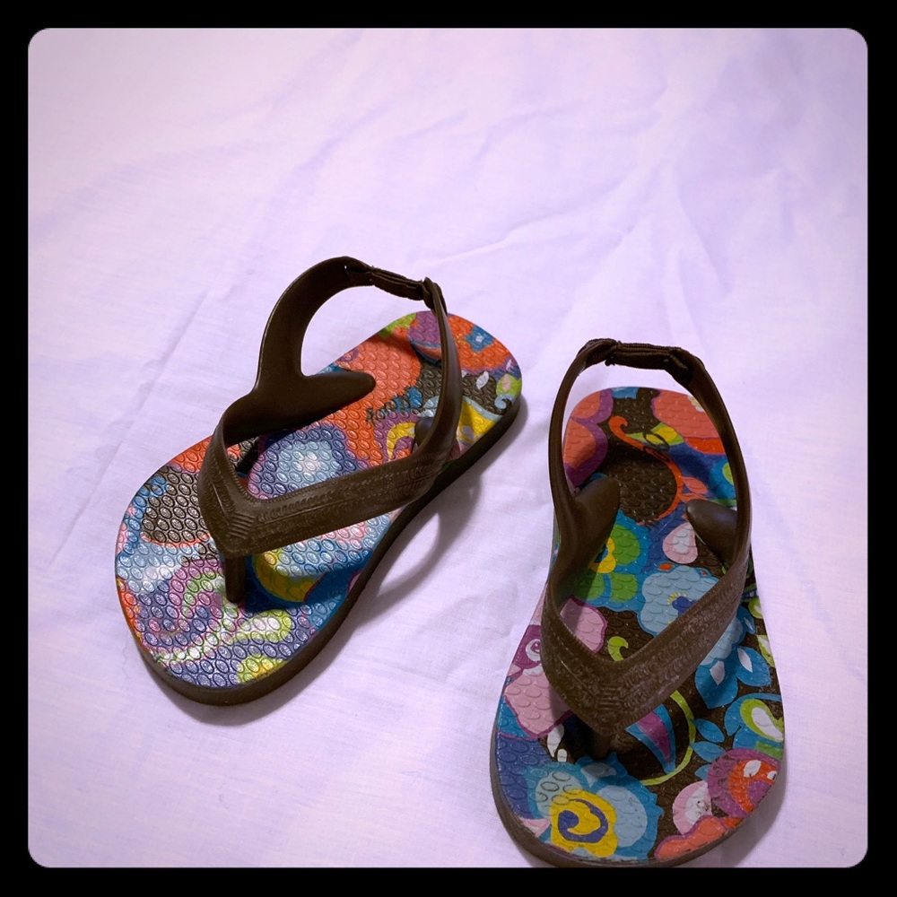 Baby girl Old Navy size 5 flip-flops